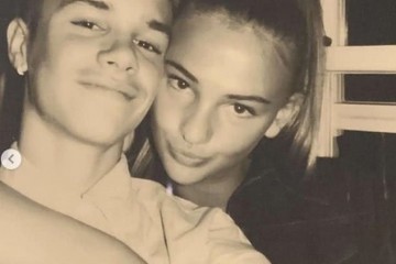 小贝17岁二儿子和女友撒狗粮超模脸比美贝嫂小贝儿子都早恋