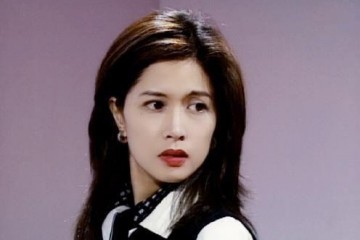 落寞的邵美琪遭梁咏琪插足被郑伊健扔掉恋上小10岁男友又劈腿