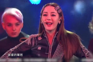 有种整容叫穿热裤的热巴最初嫌她胖现在直男看见后欢腾了