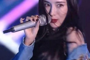 跨年晚会成女星修罗场杨幂张韶涵撞脸李小璐只要她独得恩宠