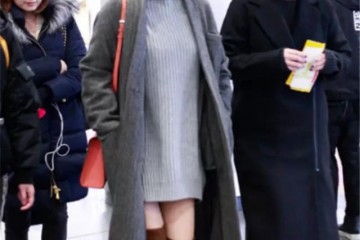 大衣下面必定不要穿裤子看看杨颖杨幂这样穿是有多美