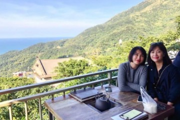 徐静蕾自黑变胖了没修图气质这么好穿戴一般又大气