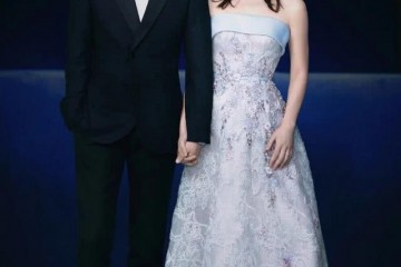 陈晓陈妍希同框侧脸如出一辙两人越来越有夫妻相一个牵手动作甜到爆