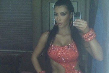 卡戴珊回应只吃空气晒出步入式冰箱公然赤贫约束幻想