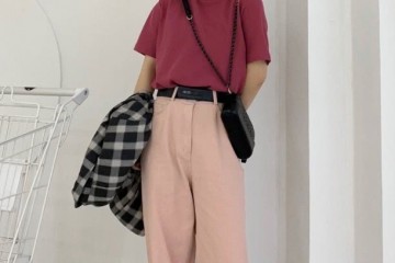 背带裤跟不上潮流年青女孩都喜爱垂垂裤穿上腿长一米八