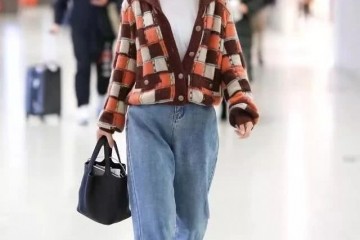 吴昕颜值和衣品都在线几许毛衣调配牛仔裤轻松穿出大长腿