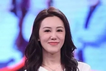 她不管家人对立固执嫁给刚出狱的黄海波今37岁被孙红雷捧红