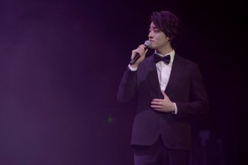 郑云龙刘令飞阿云嘎加盟《变身怪医》想演好人物要脱一层皮