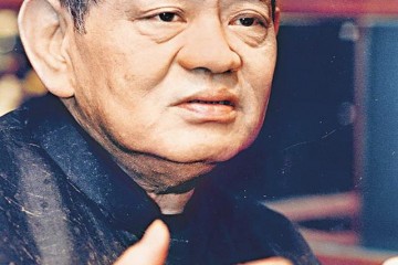 风流不输刘銮雄揄扬恋过林青霞钟楚红败尽百亿家产惨痛离世