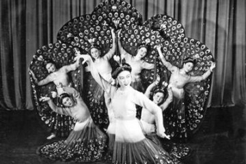 她一向影响着咱们——资华筠舞蹈艺术成果座谈会侧记