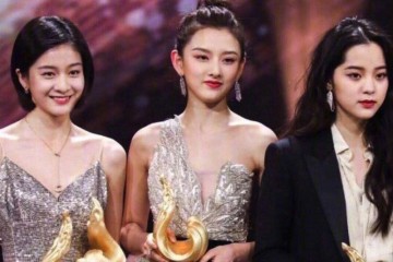 看了欧阳娜娜的这些穿搭年青少女们还想活成欧阳娜娜么