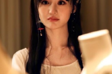 郑爽去商场买鞋相片被疯传在原相机镜头下小仙女又回来了