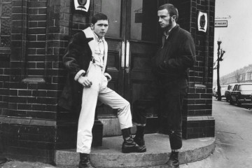 摩登日记｜因一次意外而诞生的马丁靴