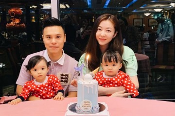 熊黛林在网上诉苦车被人堵住挪车还遭白眼网友自我感觉太好