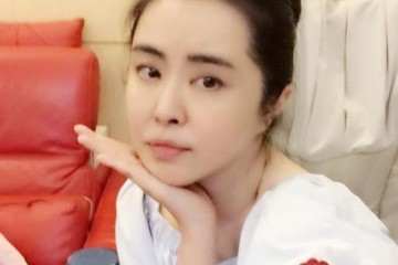 53岁的王祖贤仍旧独身仍旧传奇