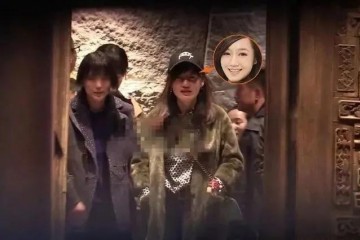 曾从事故九死一生与薛佳凝江疏影皆错失胡歌37岁了到底在等谁