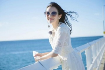 与富豪霍启山艾维分手甩撒贝宁章子怡为什么找了3婚汪峰