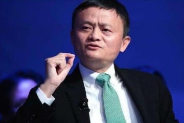 马云说曾被主持人问一身衣服值多少钱马云是这么答复的