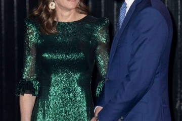 凯特王妃穿绿色丝绸长裙露脸款待酒会非常高雅诱人贵气满分