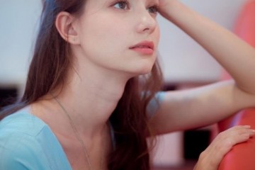 高颜值混血爱妃看她第一眼就被征服了