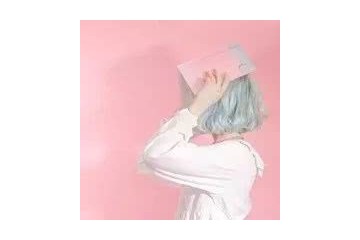 景甜抹胸造型也太甜了礼裙裹不住好身材新鲜温柔美出新高度