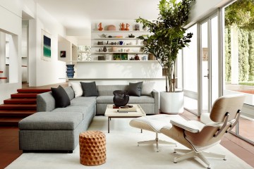 客厅沙发可不可以靠墙摆放又有什么摆放技巧吗