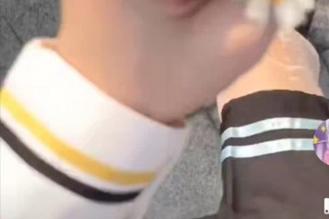 蔡萝莉初次测验学生妹服装风吹裙摆摇的那一刻美呆了