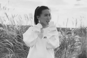 王晶30岁女儿稀有曝光曾因长相遭父亲讪笑后单独闯练娱乐圈