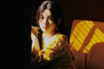 杨逾越版淡黄的长裙来袭是春天的滋味不错了