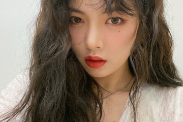 金泫雅又开端带货了晒发型却被裤子抢镜了网友蹲同款