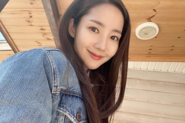 李敏镐前女友朴敏英晒照淡妆素雅无愧整容模版34岁发量惊人