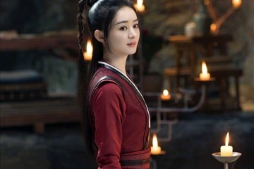 有翡发布人物剧照赵丽颖红衣高马尾演绎古灵精怪女侠