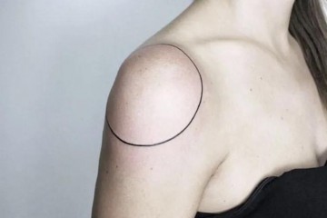 她身上的符号家需求的符号