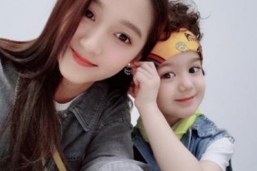 关晓彤的公主美甲火了分明很贵却像小学生著作手美固执