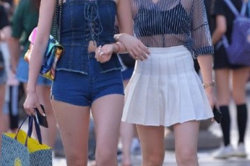 牛仔吊带不出汗特意在背面裁一刀全赖它透气