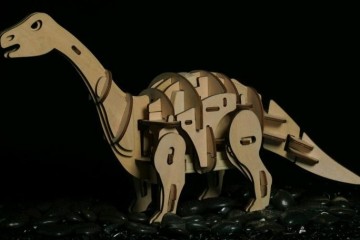 造飞艇拼月球车盖滚珠机关这些木质DIY模型还能这么玩